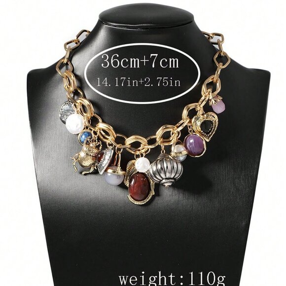 Elegant Women's Faux Pearl & Gem Animal Shape Unique necklace - Picture 3 of 4